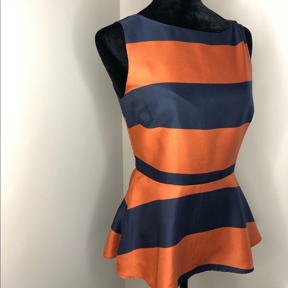 Banana Republic sleeveless shirt